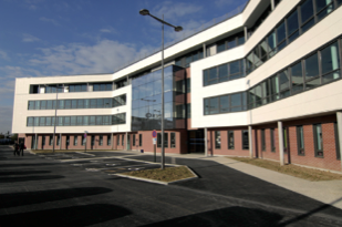 RIE des Hauts de Beauvais – ECONOMIES D’E?NERGIE POUR UN BA?TIMENT MULTI-SERVICES