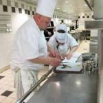 Un café débat sur le métier de cuisinier de collectivité par le CCC