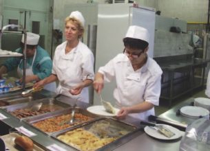 Un outil nutrition carbone pour la restauration lycéenne rhônalpine