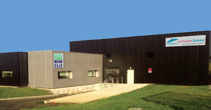 Inauguration de la nouvelle cuisine centrale de Gavrus par Convivio
