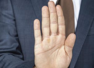 Le silence valant refus dans les marchés publics