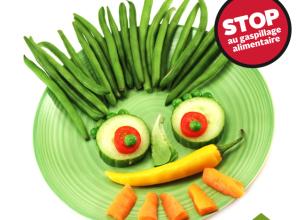 Dossier Gaspillage alimentaire à retrouver dans le magazine Collectivités Express n°281