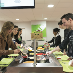 Dossier Self en collèges et lycées à retrouver dans Collectivités Express n°283