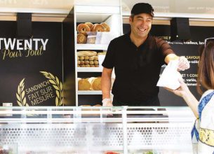 Elior bien dans son époque