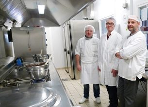 Cuisine centrale, restaurant & traiteur : un 3 en 1 malin et humain