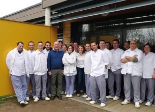 Une cuisine sur mesure qui prend les choses très au sérieux