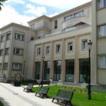 Une salle à manger dédiée aux résidents longue durée à l’hôpital de Puteaux