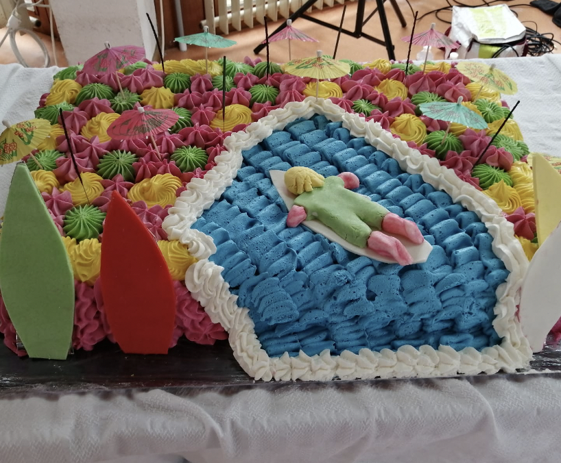 Un hommage festif et coloré au personnel de l’Ehpad de la MGEN à Arès