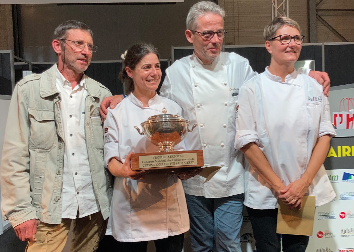 Un binôme féminin vainqueur du Trophée Serbotel 2021 en restauration collective