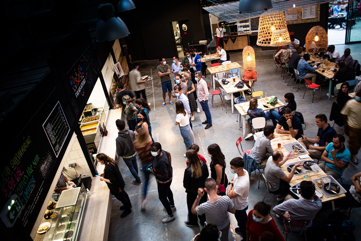 Les food courts, un marché en plein essor en France