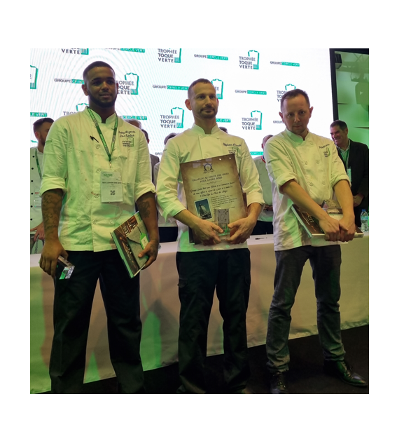 Stéphane Lhernault vainqueur du Trophée Toque Verte 2021 par Cercle Vert