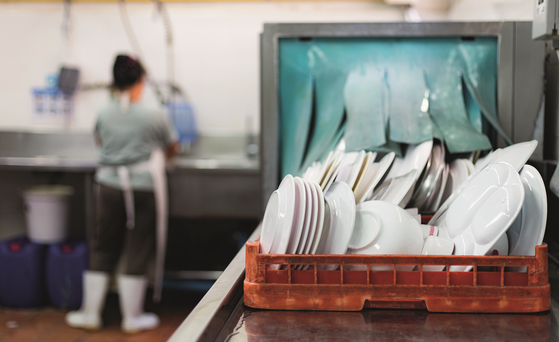 La laverie et ses solutions dans le Dossier du n° d’octobre de Restauration Collective