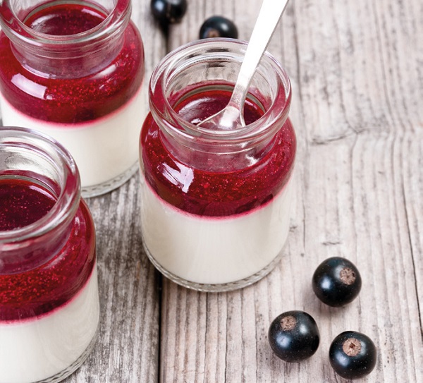 Le cassis, une petite baie acidulée et vitaminée