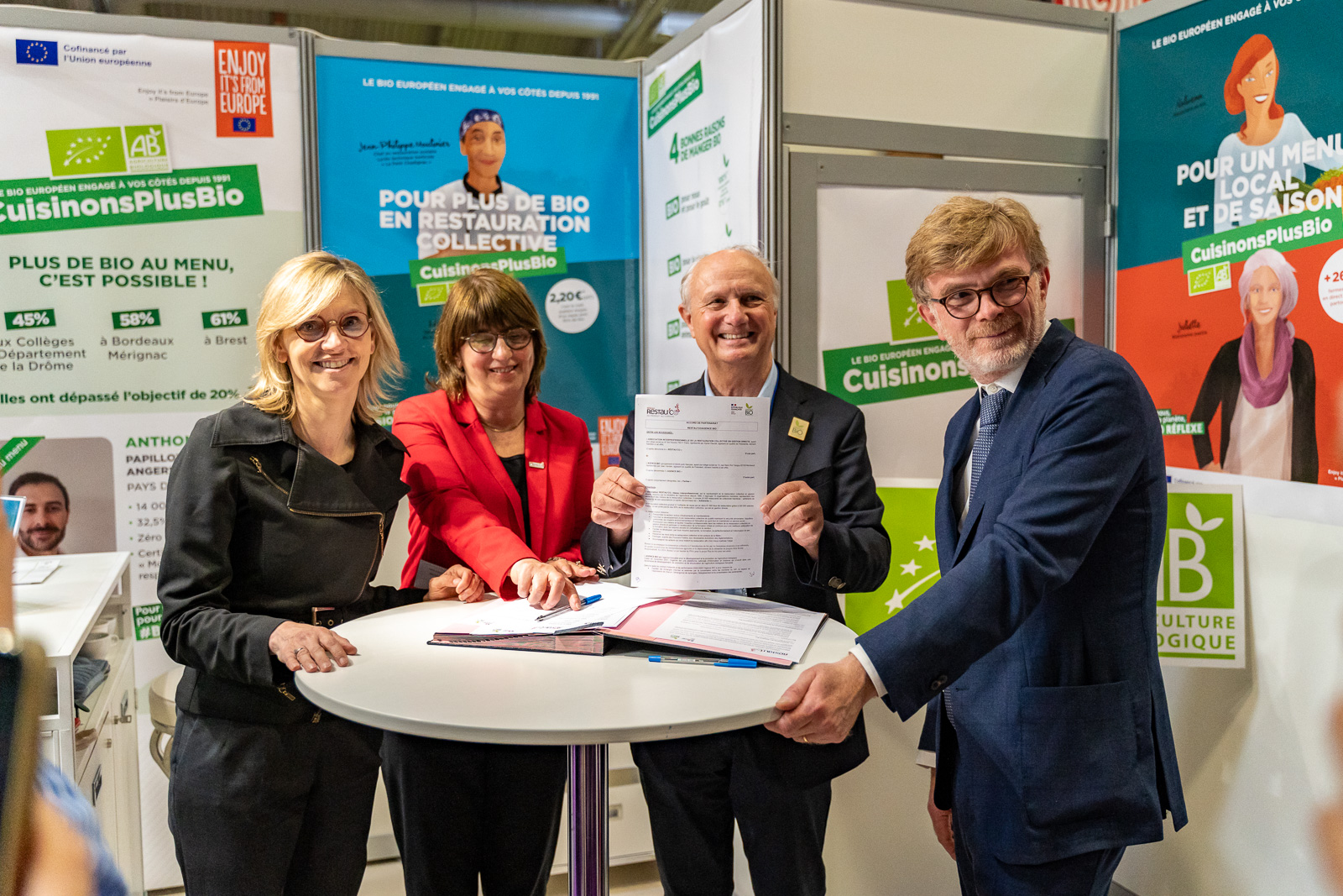 L’Agence Bio et Restau’Co signent une convention de partenariat