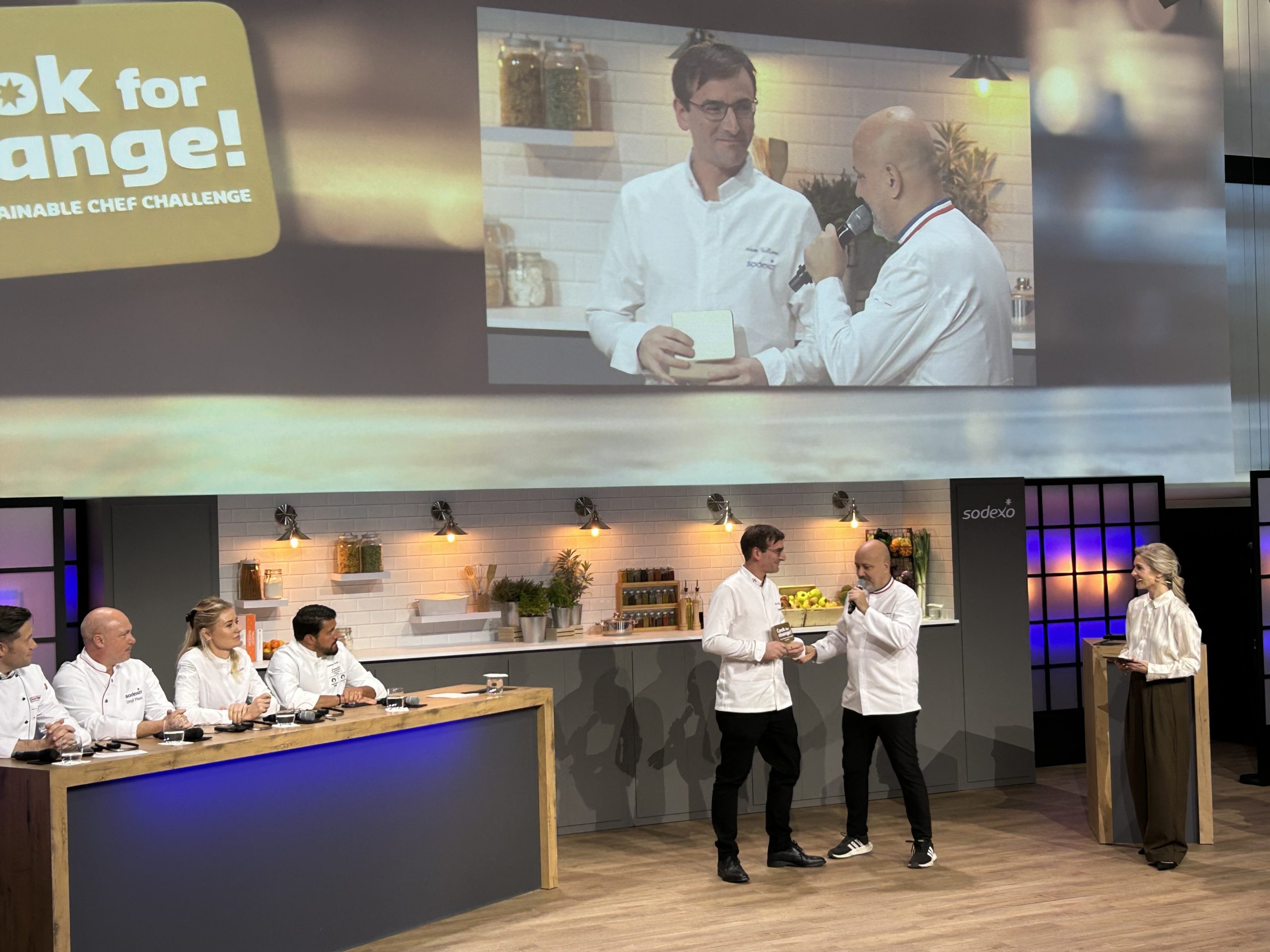 Adam Collison remporte le concours Sodexo Cook for Change!
