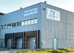 Re-uz for Eternity inaugure son site de Blanquefort