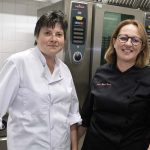 Marie-Hélène Vicente et Herminia Bernet : L’envie de faire bon et plaisir aux convives